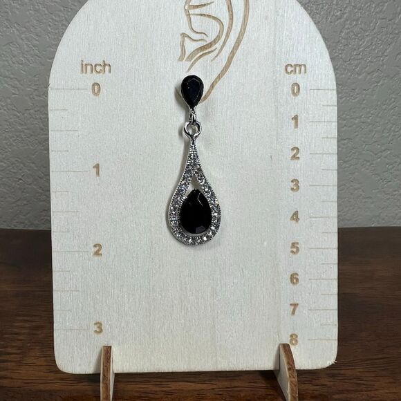 Teardrop Drop Earrings clutch back Earrings Cubic Zirconia Silver Tone Romantic - Picture 6 of 10